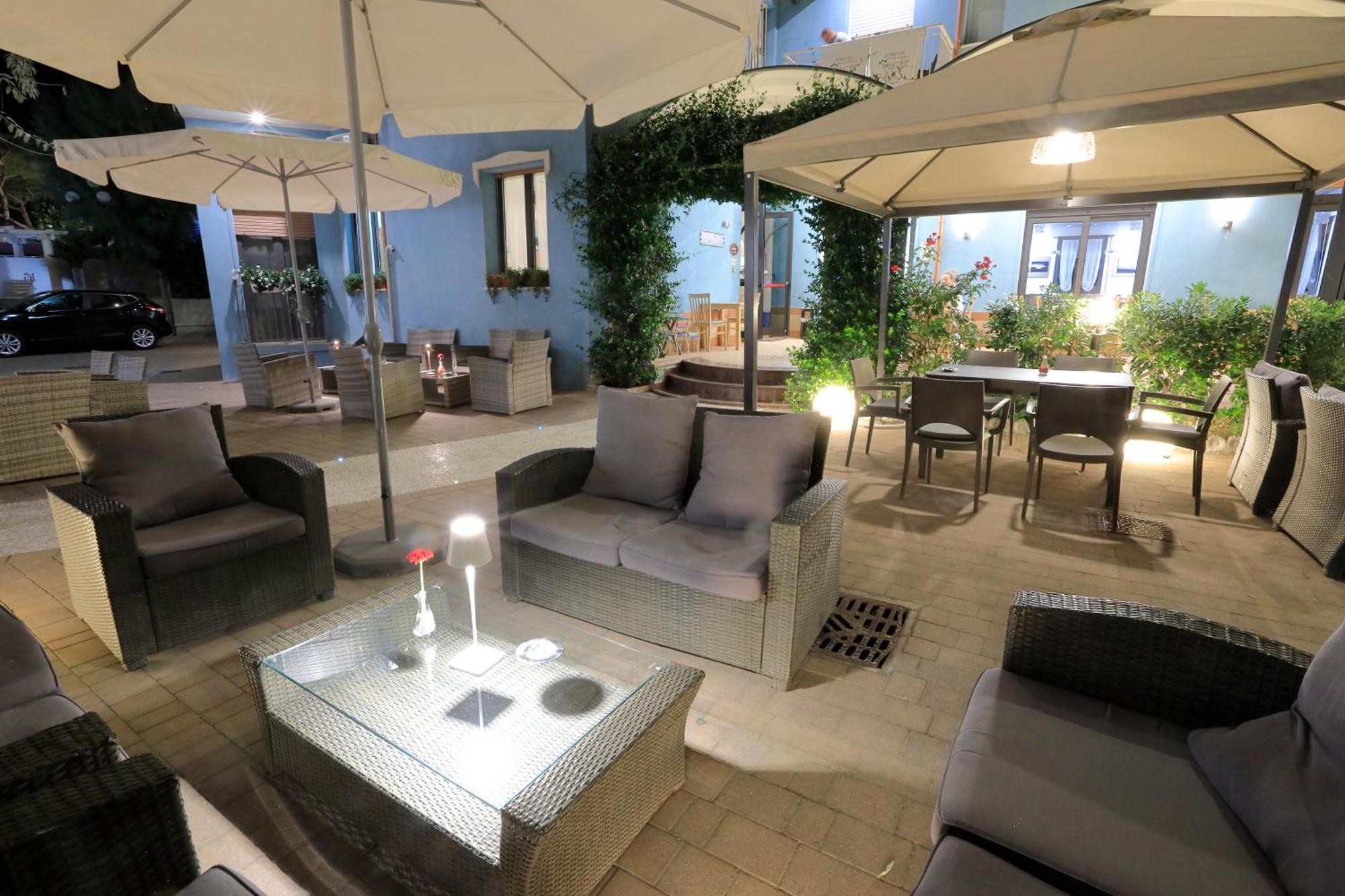 Hotel Lauretta Bellaria-Igea Marina Extérieur photo