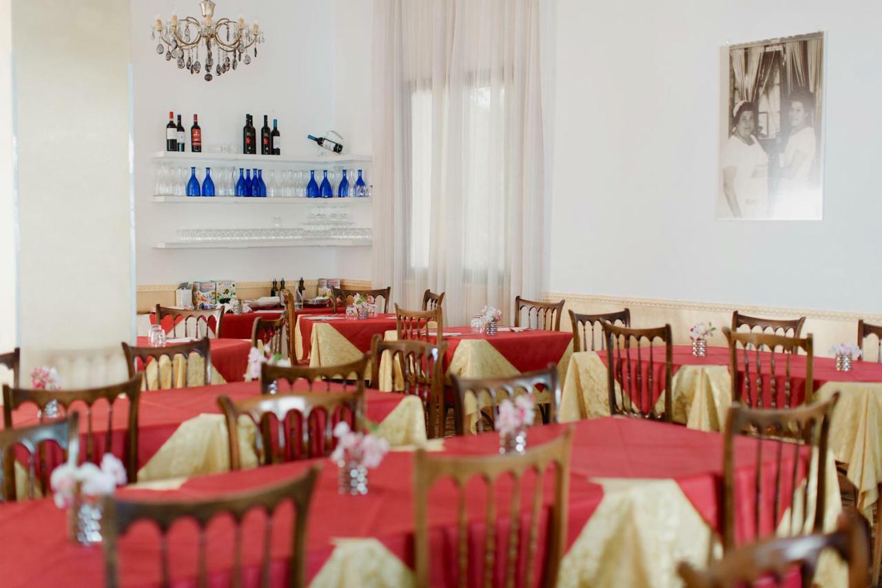 Hotel Lauretta Bellaria-Igea Marina Extérieur photo