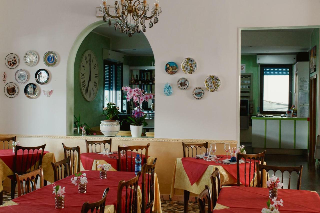 Hotel Lauretta Bellaria-Igea Marina Extérieur photo